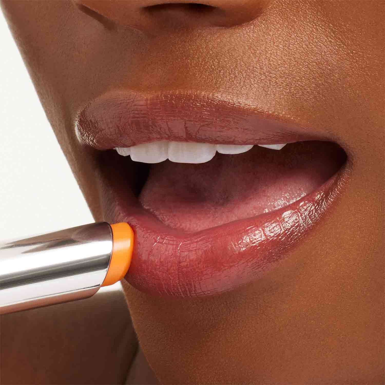 GLOW PLAY TENDERTALK LIP BALM (BÁLSAMO LABIAL)